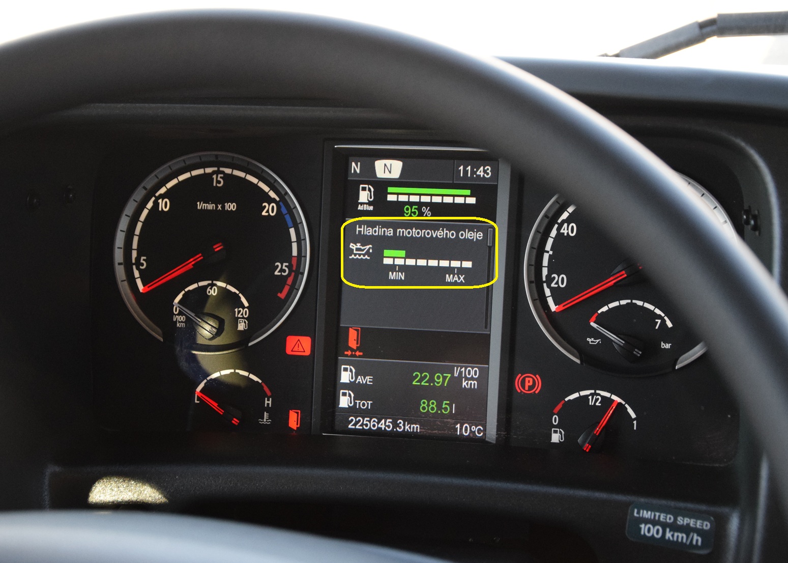 NVU-NVU-1CDET-F18-01-2